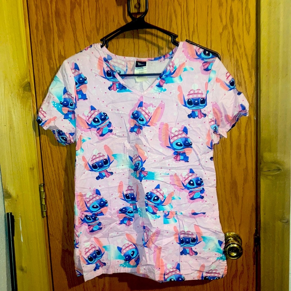 Size small scrub top
